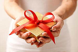 Give the Gift of Financial Peace of Mind